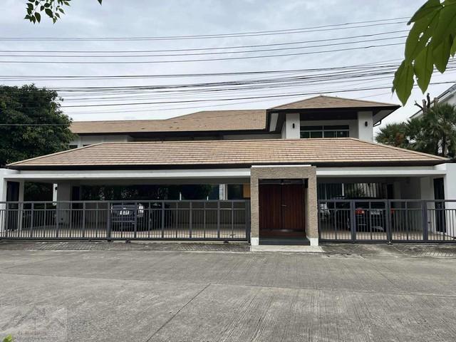 T26-531 ขาย บ้าน - ใกล้กับ เดอะคริสตัล เลียบด่วน ชั้นทั้งหมด 2 ชั้น 1