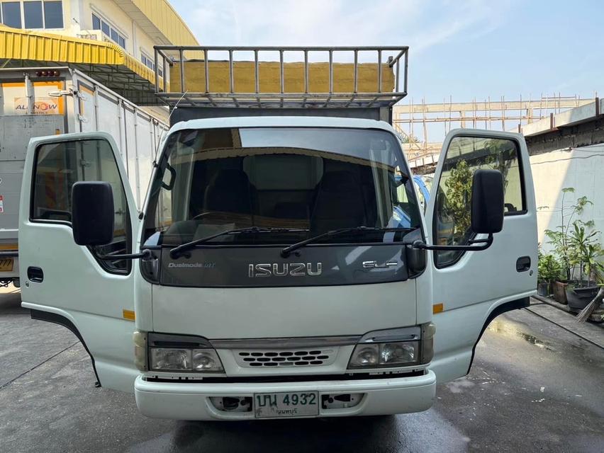 ISUZU NKR รถบรรทุก 6 ล้อเล็ก ไม่ติดเวลา มือ 2 2