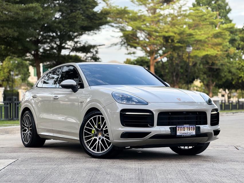 รหัสรถ AVA1919 🌟 Porsche Cayenne e-hybrid Coupe ปี 2021 ใช้งาน 5 หมื่นโลเท่านั้น