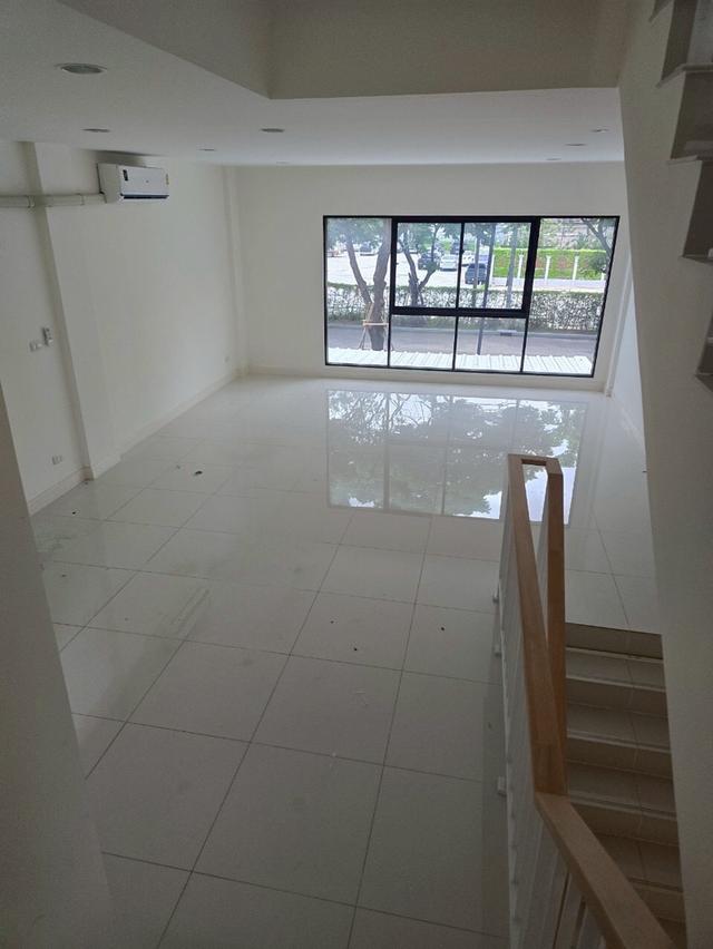 ขายบ้านมือสอง บ้านกลางเมืองบางนา-วงแหวน (งดนายหน้า) 9
