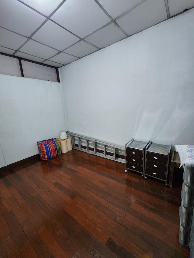 ขายบ้านทาวน์เฮาส์ 2ชั้น หมู่บ้านยูงทองธานี ซอยวัดกู้ 10