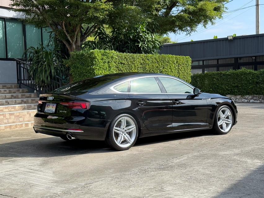 2020 AUDI A5 40 TFSI รถมือเดียว 70,000 กม เข้าศูนย์ตรงระยะ สภาพป้ายแดง ไม่เคยมีอุบัติเหตุครับ