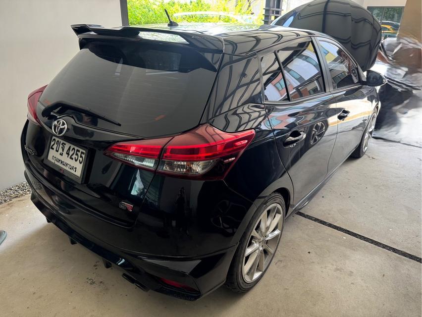 Toyota yaris 1.2 sport รูปที่ 3