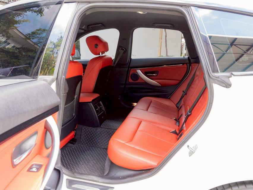 BMW 320d GT M SPORT ปี จด 2020 BSI เพิ่ม (เปลี่ยนถ่ายน้ำเครื่องของเหลวฟรี)หมด 163,000 Km หรือ 31/1/2570 รูปที่ 10