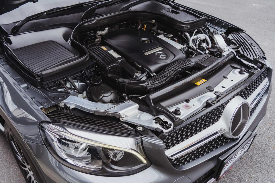 (แจ้งรหัสรถ NP946) 🚘BENZ GLC250 4MATIC COUPE ปีรถ : 2018 รูปที่ 16