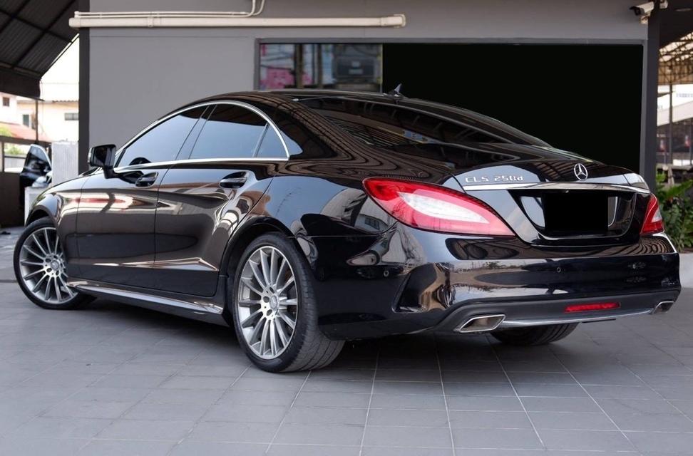 Mercedes-Benz CLS 250d Coupe AMG Premium (W218 Facelift) รูปที่ 5