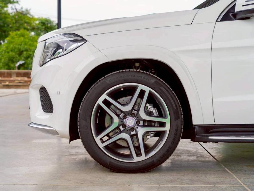 Mercedes-Benz GLS 350D 4MATIC ปี 2016 10