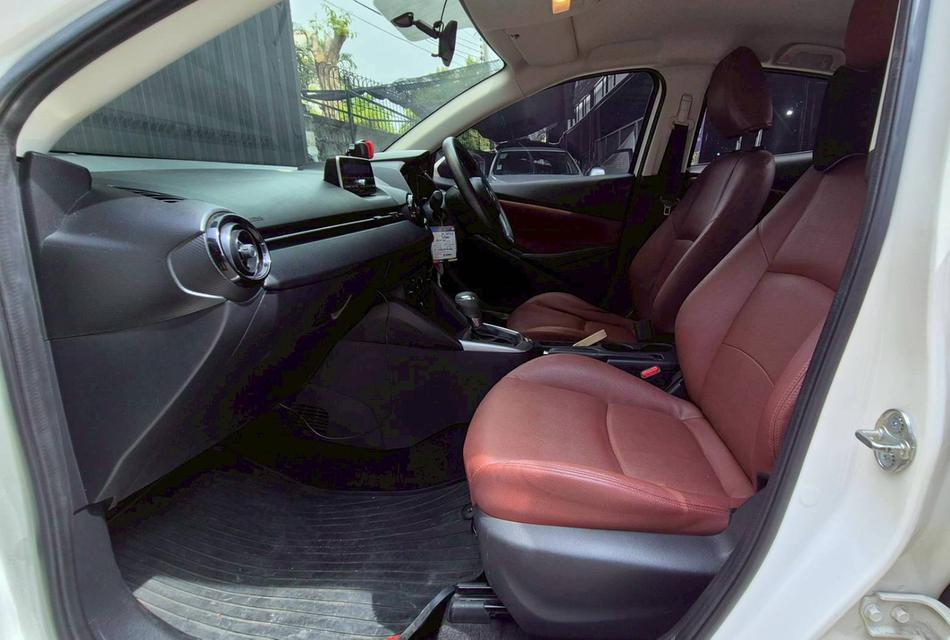 Mazda 2 1.3 STANDARD ปีจดทะเบียน 2019 5