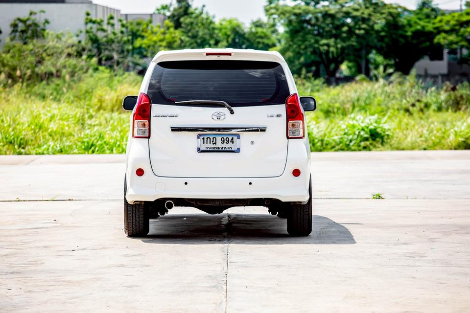 Toyota Avanza 1.5S ปี 2013 Auto สีขาว สภาพดี รูปที่ 8