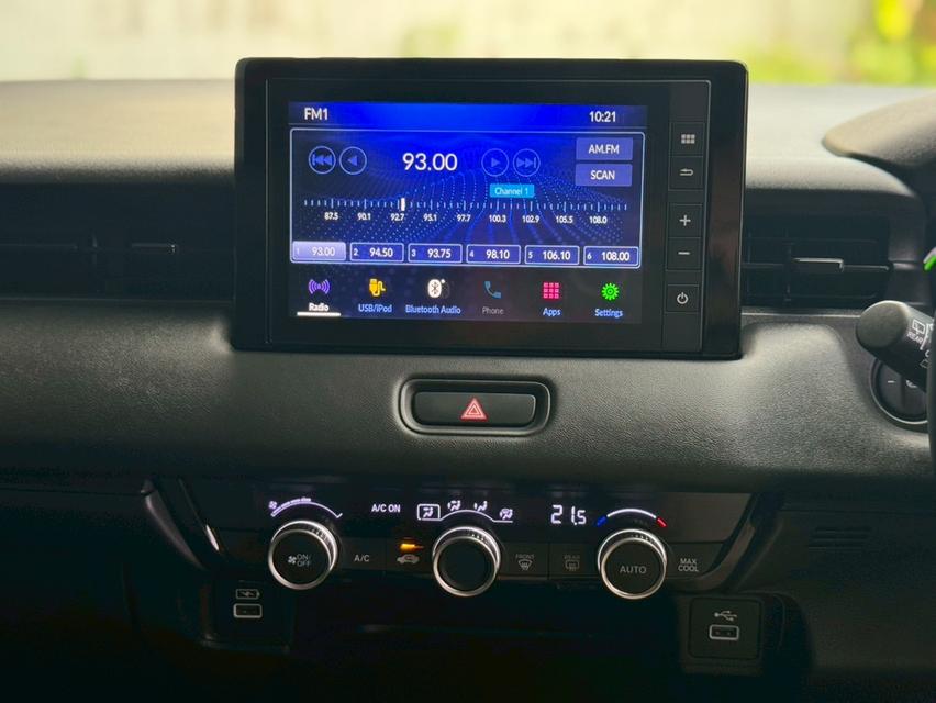 HONDA HRV Wagon 4dr E:HEV E-CVT FWD 1.5i (Hybrid) Y23 สีดำ ออโต้ 19