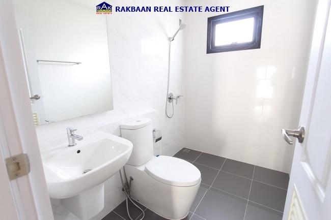 ขายบ้านใกล้แฟชั่นไอส์แลนด์ เสนาพาร์ควิลล์ 46.1 ตร.ว. 3 นอน 3 ห้องน้ำ ตกแต่งครบ สวย พร้อมผู้เช่า 35,000บาท ต่อเดือน 17