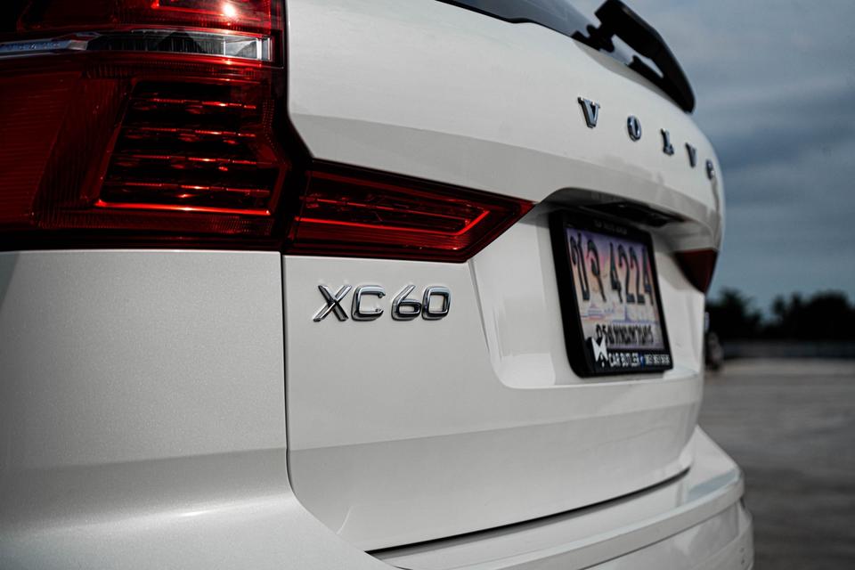 รหัสรถ CBL4224  Volvo XC60 2.0 T8 Inscription AWD SUV 2019 รูปที่ 9