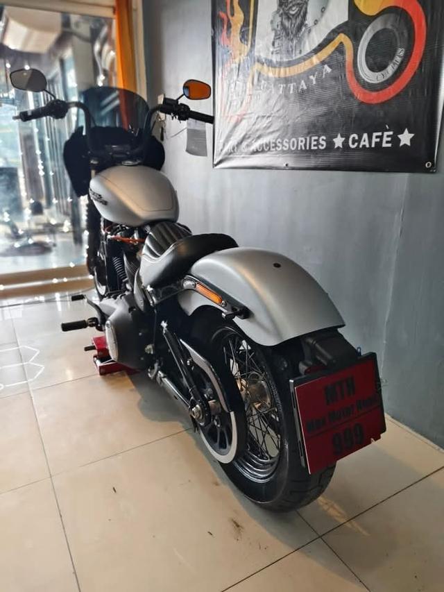 Harley Davidson Street Bob ปี 2020 4