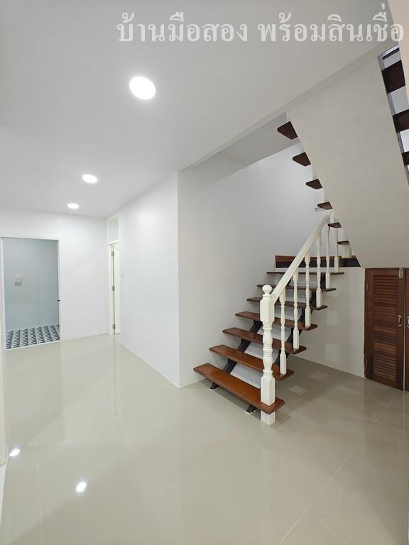 หมู่บ้านอยู่เจริญ 4 คลอง4 11