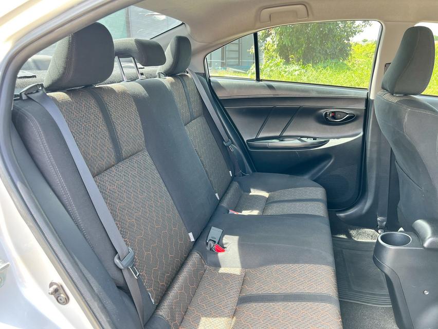 TOYOTA VIOS 1.5 E ปี 2018 10