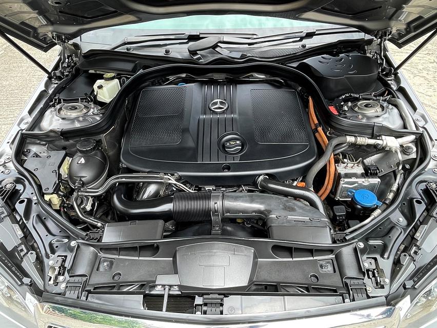 MERCEDES BENZ E300 2.2 BLUETEC HYBRID EXECUTIVE ปี 2015 สภาพนางฟ้า 15