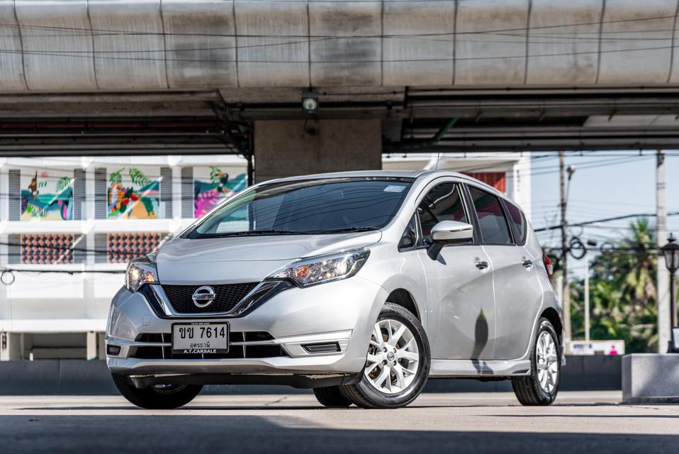 Nissan Note 1.2 V ปี 2018 สีเทา 5