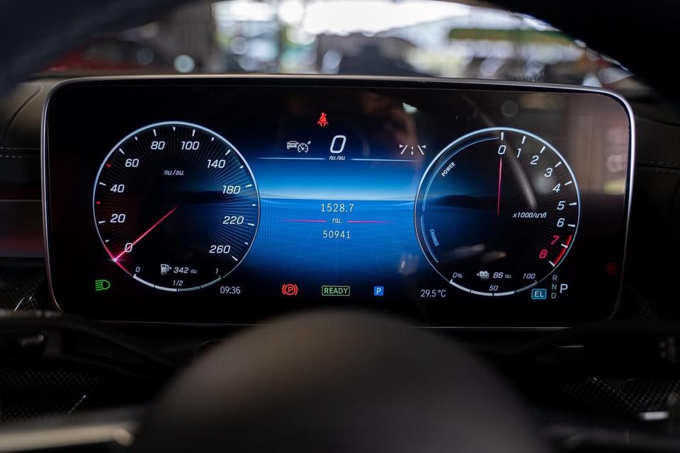 Mercedes Benz C350e AMG Dymanic (w206)ปี 2022 ไมล์ 50,000 km รถบ้านมือเดียว 16