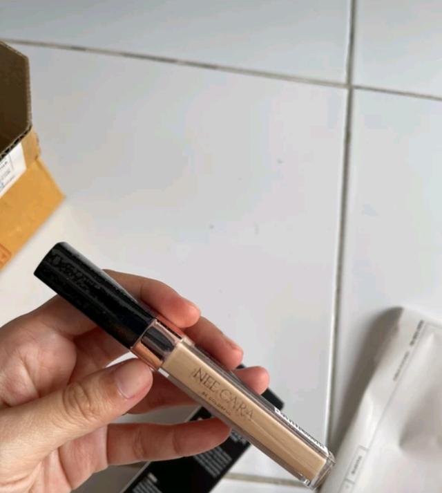 NEE CARA WATERPROOF ULTRA COVER LIQUID  FOUNDATION 2