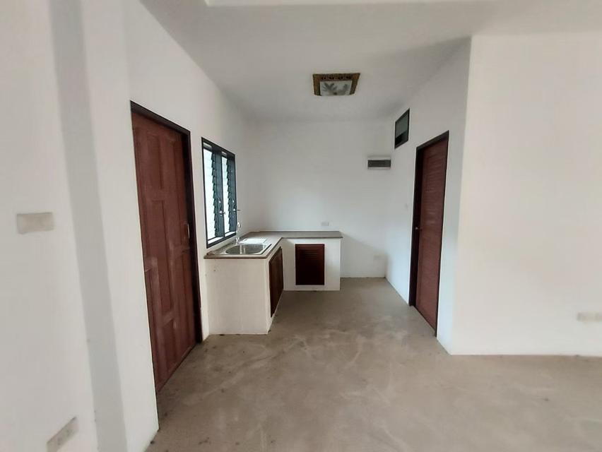 ขายทาวน์เฮ้าส์  2 ชั้น หมู่บ้านอิงตะวัน แกรนด์ วิว อำเภอปลวกแดง จังหวัดระยอง 4