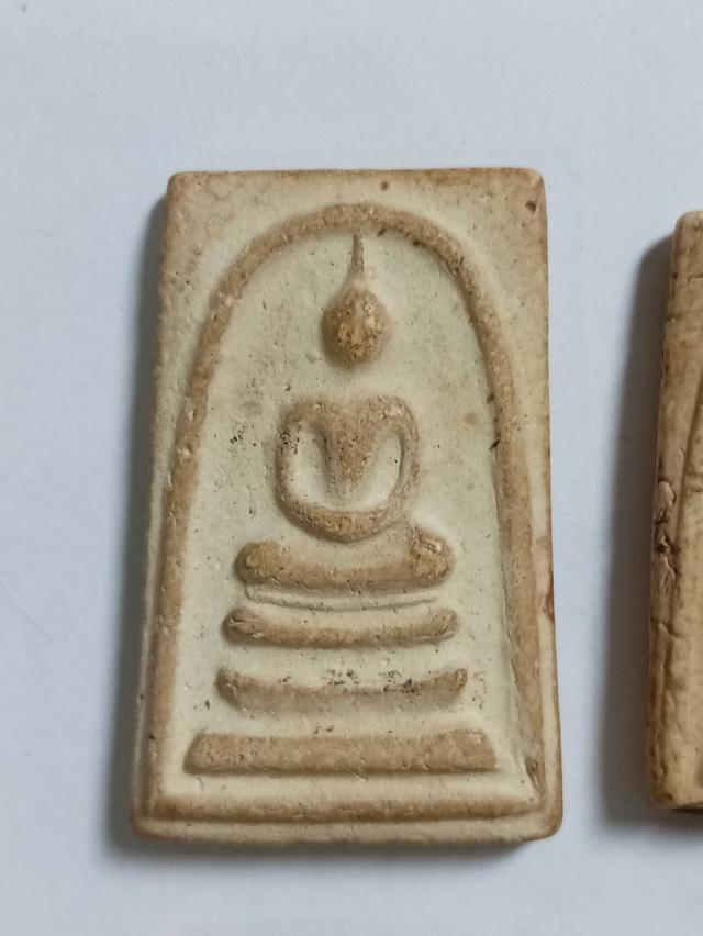 พระ​สมเด็จ​วัด​ระฆัง​ 4