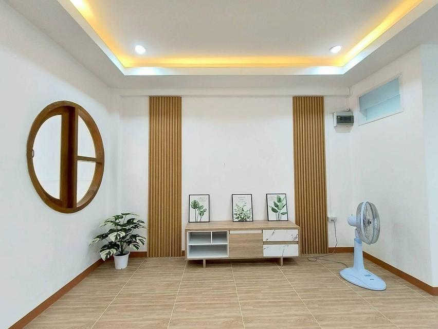 ทาวน์เฮาส์รีโนเวทใหม่ + เทอเรสวิวธรรมชาติ สวยครบในงบไม่ถึง 2 ล้าน! | ST-E 5