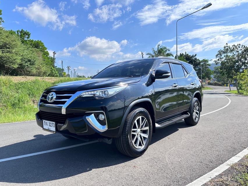 TOYOTA FORTUNER 2015 2.8 V 2WD AT 💓 รถครอบครัวมือเดียว ตัวท็อปทูวิน สภาพป้ายเเดง เดิมๆโรงงาน เครื่องยนต์-ช่วงล่างดี อออฟชั่นครบ พร้อมขับทันที