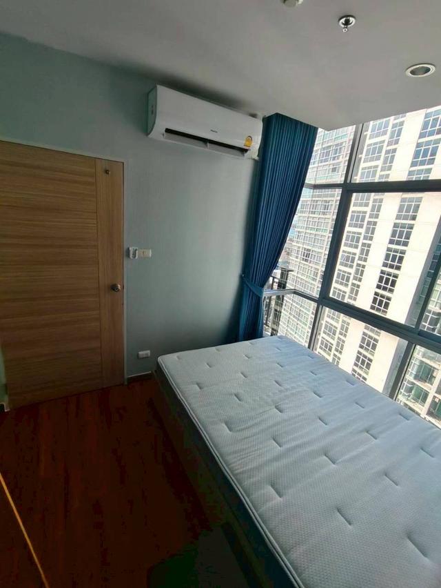 Twin Tower​  Pattaya​Jomtien​  For rent  1 bedroom  1 bathroom  Size 25 sqm.  Building A, Floor 21 Fully furnished  new set .  Rent 11,000 baht/Mont 15