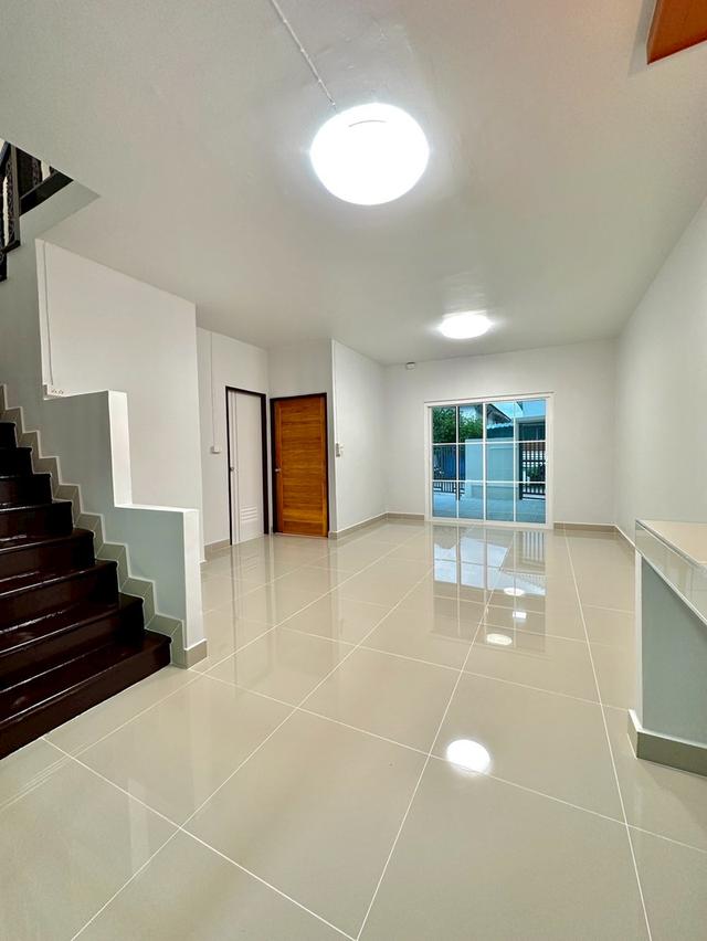 หมู่บ้านพฤกษา18 10