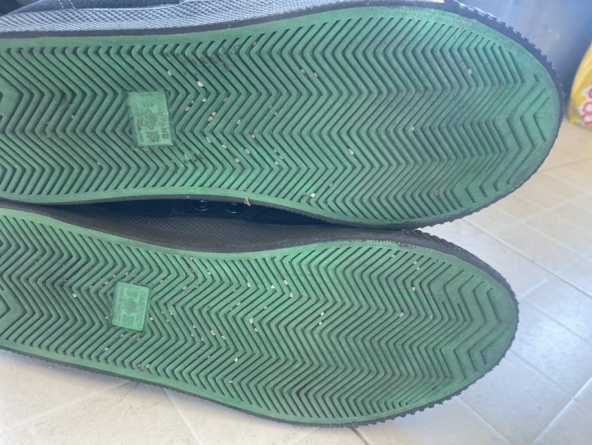 รองเท้านักเรียนสมัยสุโขทัย 3