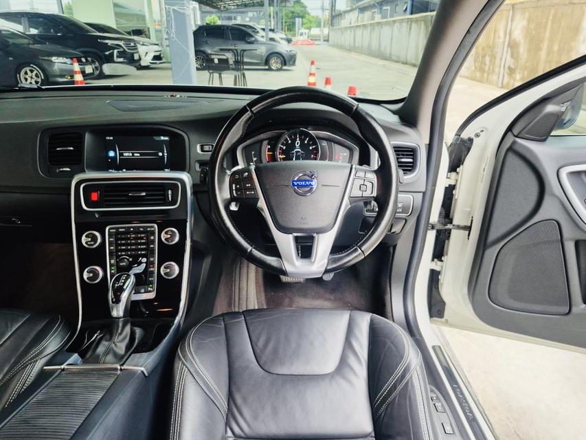 รหัสรถ TBM2244 🎖️2016 VOLVO S60 T5 Minor Change🎖️ 13
