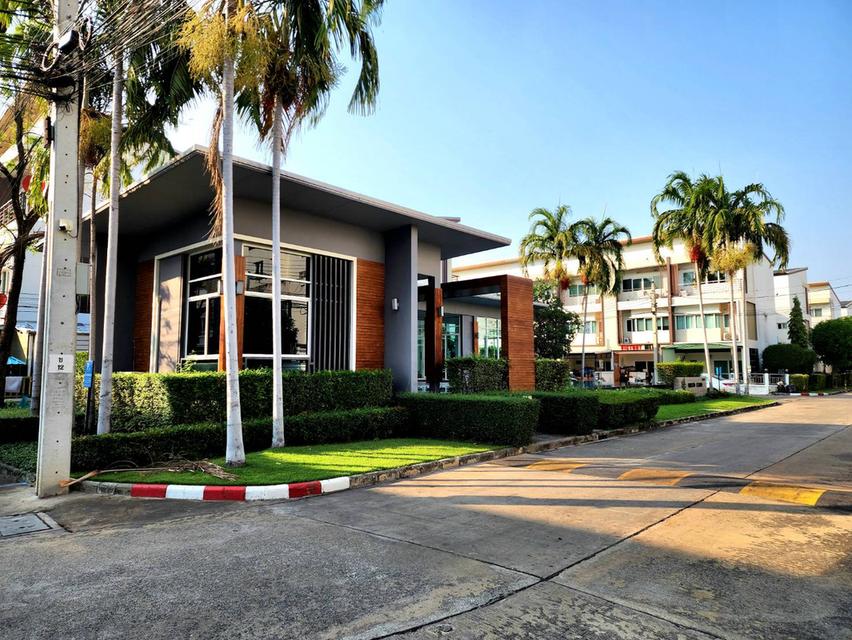 ทาวน์โฮมวัชรพล หมู่บ้าน The Ricco Town วัชรพล ถนนร่วมมิตรพัฒนา รามอินทรา บางเขน 14