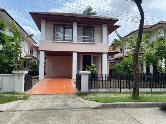 ให้เช่าบ้านเดี่ยว 2 ชั้น 62 ตรว. 2 ห้องนอน บางกอกวิลล่า ถนนประดิษฐ์มนูธรรม เลียบด่วน ใกล้ รร.นานาชาติฝรั่งเศส, KIS, Rege 2