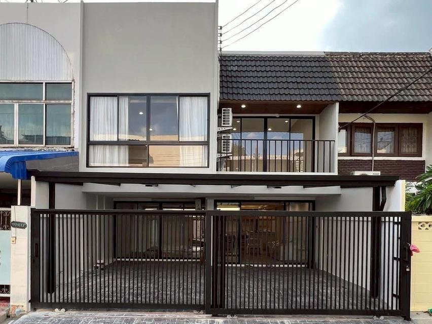 4 นอน3 น้ำ📍เอกมัย 22 – ปรีดี พนมยงค์ 41 ใกล้ BTS พระโขนง 🏡รีโนเวทใหม่  1