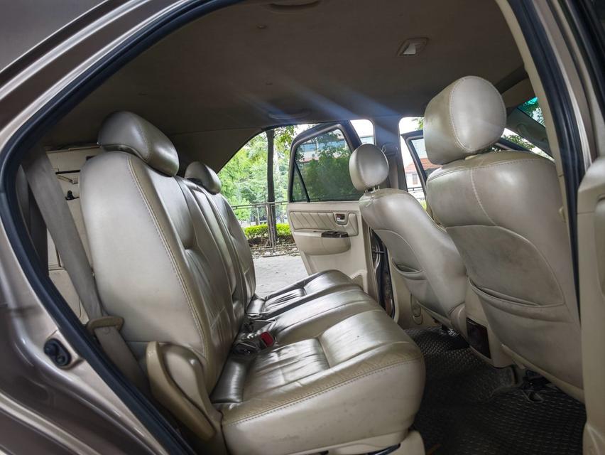 🚗 2006 Toyota Fortuner 3.0 V 4WD AT รูปที่ 17