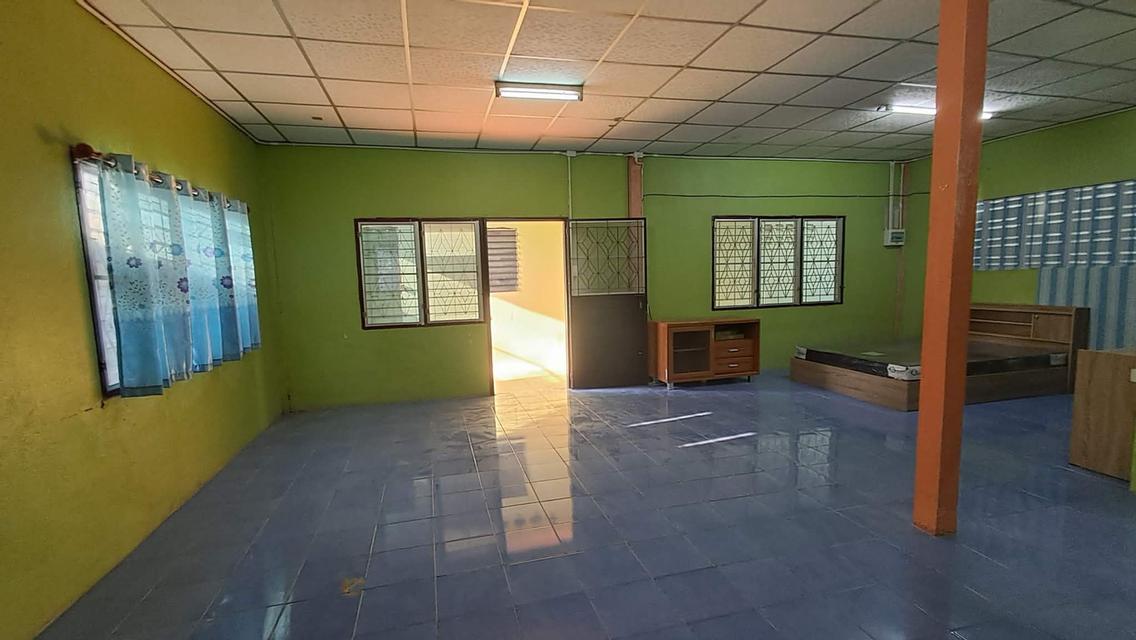 บ้าน 2 หลังบางน้ำเปรี้ยวให้เช่ารายเดือนราคาเพียง 5,000 บาทต่อเดือน 18