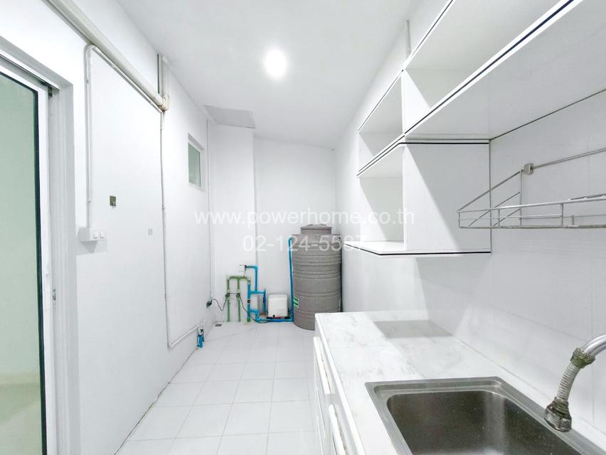 บ้านอารียา เดอะคัลเลอร์ เฟส 8  ซอย 1 ใกล้บิ๊กซี ไทรน้อย ถนนบางกรวย-ไทรน้อย ต.ไทรน้อย อ.ไทรน้อย จ.นนทบุรี  11
