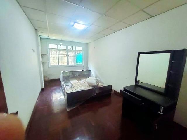 จรัญ71-77 3 น้ำ 222 ตร.ม. MRT บางพลัด 1.8 กม. ให้เช่าทาวน์เฮ้าส์ 3 ชั้น พร้อมเฟอร์ฯ 4นอน 22 ตร.วา. ม.ราชภัฏสวนสุนันทา 2. 4