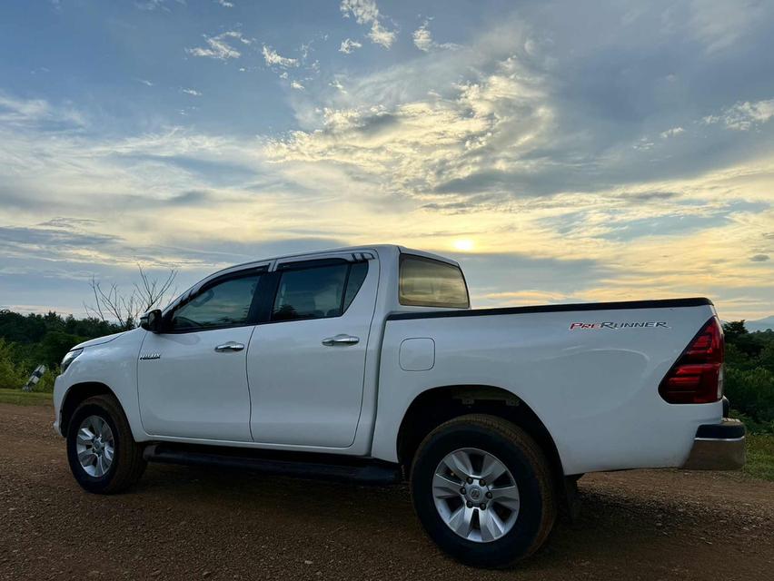 REVO DOUBLE CAB PRERUNNER 2.4 G 10