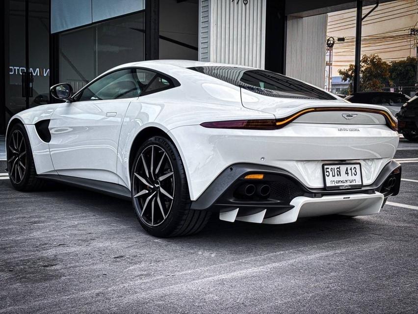 2022 Aston Martin Vantage V8 White รหัส KPV413 12