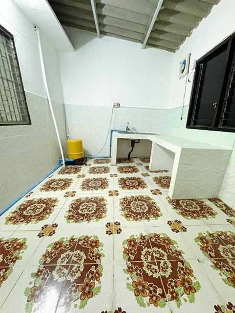 รพ.เกษมราษฎร์ 600 ม.ลด20% พร้อมอยู่ 3 นอน 3 น้ำ สวนเสรีไทย เสรีไทย 28-36 MRTสัมมากร ให้เช่าอาคารพาณิชย์ 3.5 ชั้น 20 ตร.ว 7