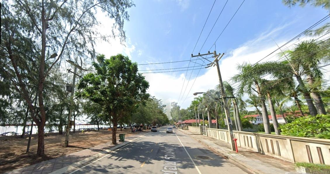 ขายที่ดินเนื้อที่  5 ไร่  ริมถนนชายหาดชะอําฝั่งใต้ 1