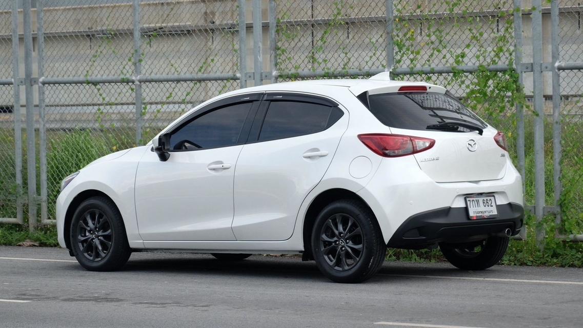 (แจ้งรหัสรถ KN662) : 2018 MAZDA2 SPORT HIGH PLUS รูปที่ 4