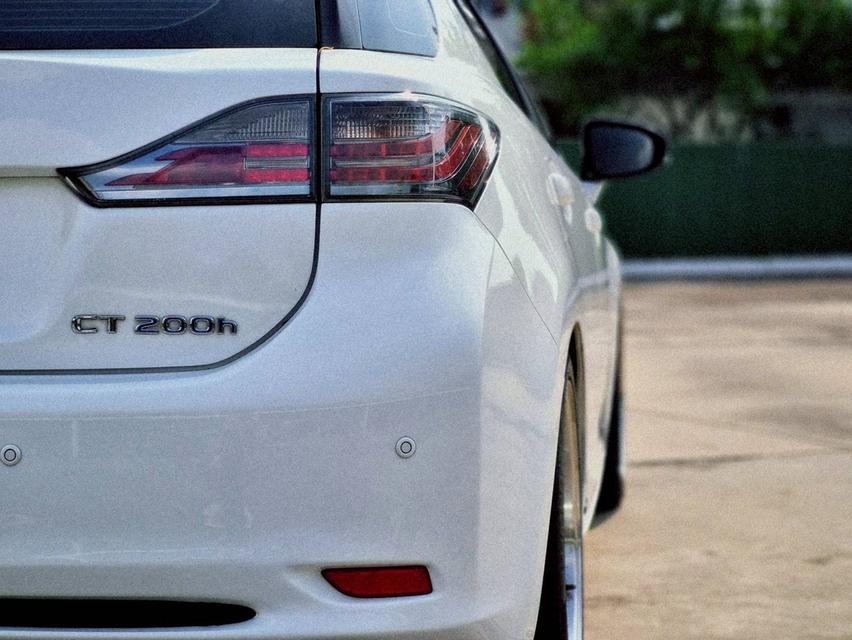 Lexus CT 200h F-Sport ปี 2011 ไมล์ 192,xxx km. รูปที่ 16