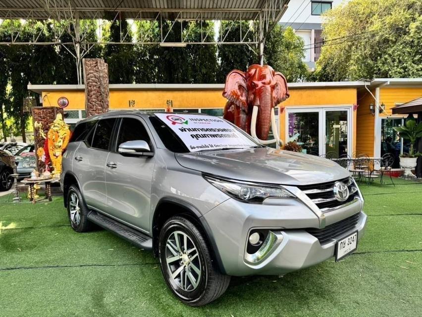 รถTOYOTA FORTUNER ตัวV 4WD เครื่อง2.8 cc เกียร์ AUTO ปี2018 (หมายเหตุ:คันนี้ขายไม่รับประกันเลขไมล์คคะ์}