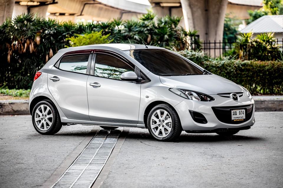 Mazda 2 1.5 Groove Sport ปี 2012 สีเทา มือเดียวป้ายแดง 5