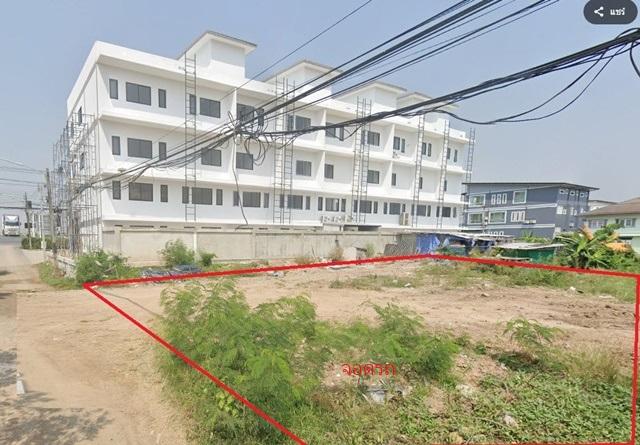 เช่าอาคารพาณิชย์ 4.5 ชั้น คลองห้า ม.เทคโนโลยีราชมงคลธัญบุรี 4.5 กม. มีดาดฟ้า 20 ตร.วา.336.ม.ฟิวเจอร์พาร์ค รังสิต 5.1 กม.