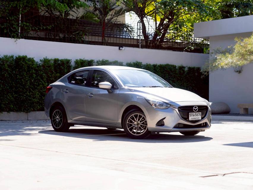 Mazda 2 1.3S ปี 2016 ♨️ #ประกันเครื่องเกียร์หลังการขาย3ปี / 30,000km. ♨️