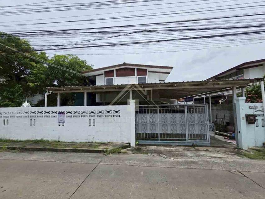 บ้านเดี่ยว 2 ชั้น หมู่บ้าน โอฬาร 2 นวมินทร์ 81 1