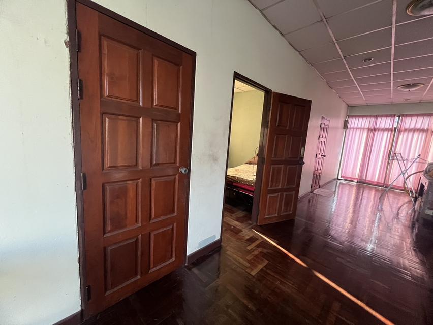 บ้านเดี่ยวพร้อมที่ดิน อ.เมือง จ.สมุทรปราการ ติดถนน มีรถเมย์วิ่งผ่าน 16